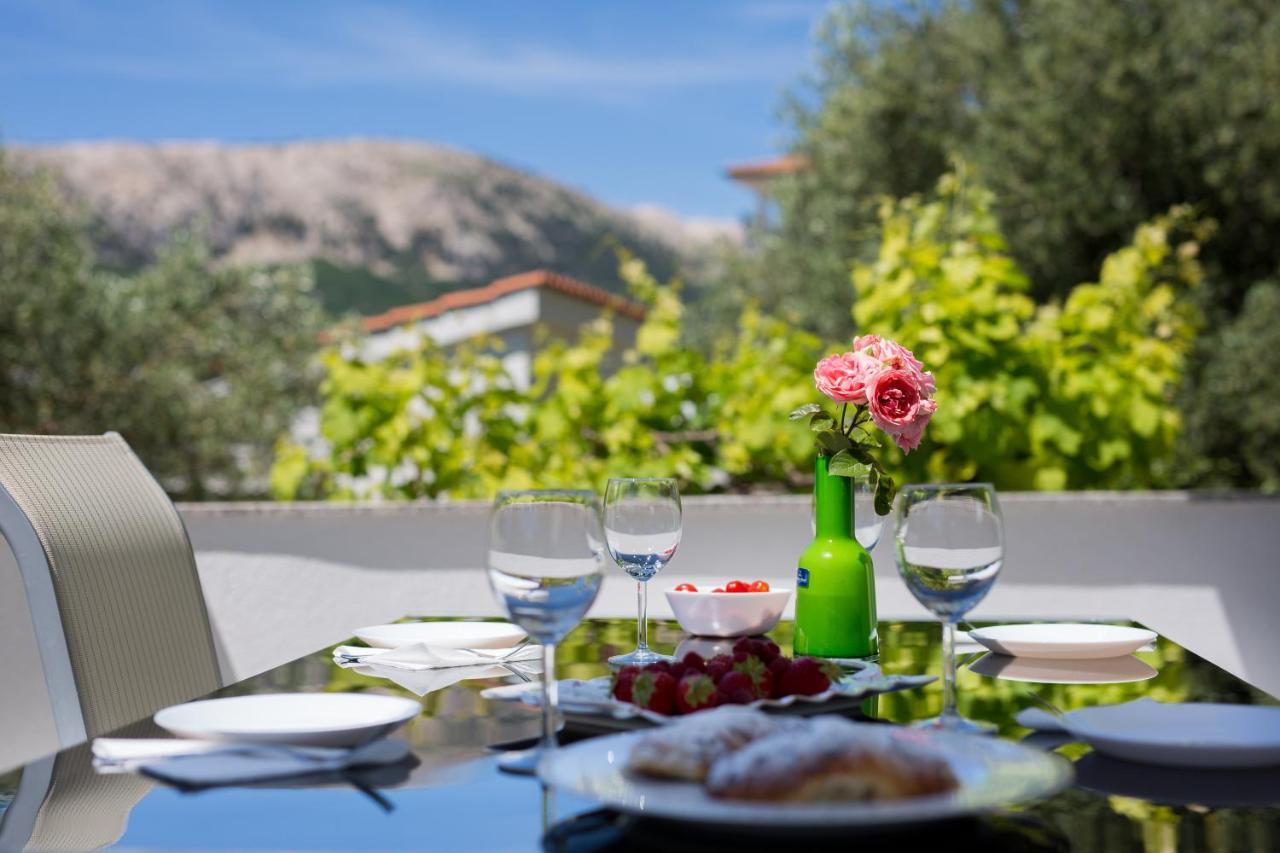 Apartments Lucija باشْكا المظهر الخارجي الصورة